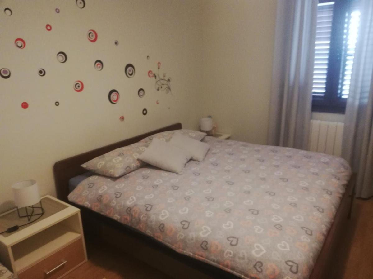 Apartment Fabris Roč Εξωτερικό φωτογραφία